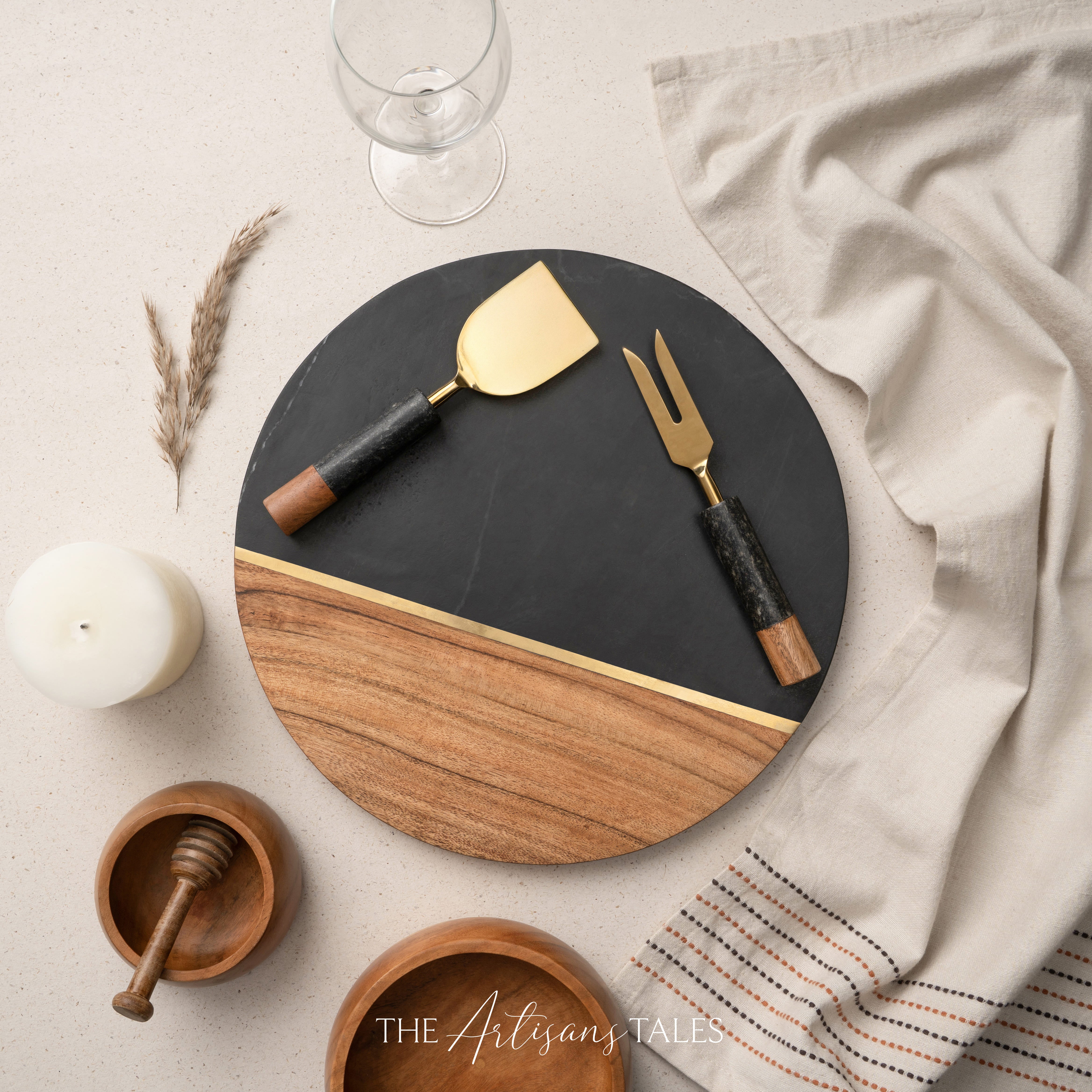 round wood board