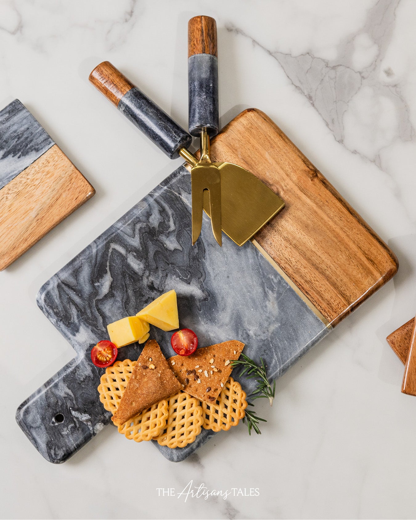 paddle cutting board