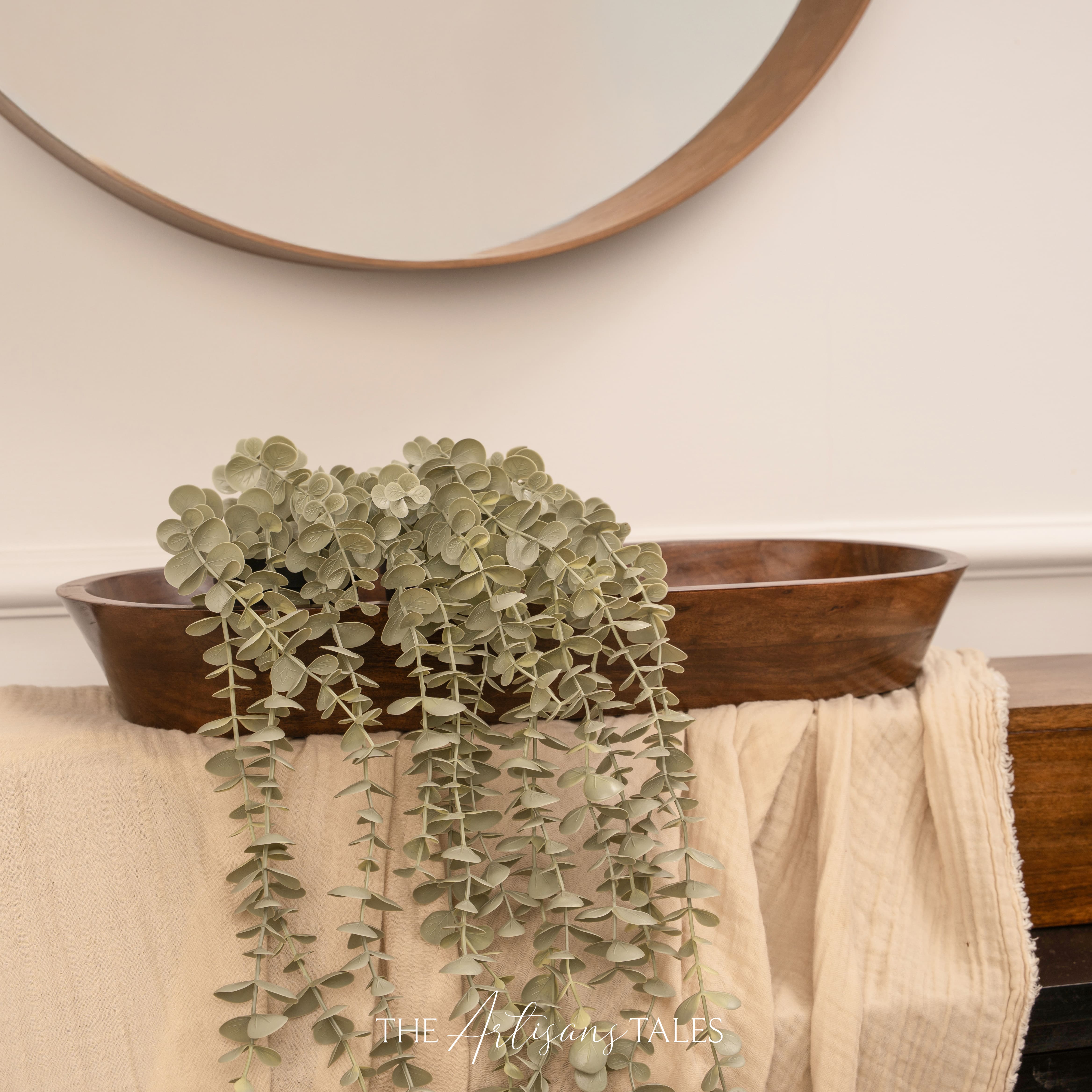 Eco-friendly wooden decor